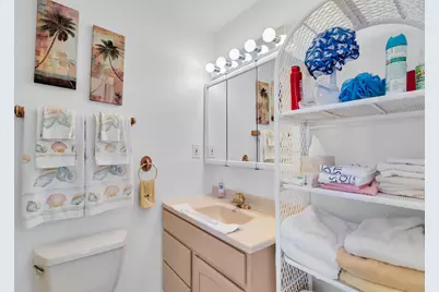900 Shelter Bay Dr Ocean Drive, Key Colony, FL 33051 - Photo 60
