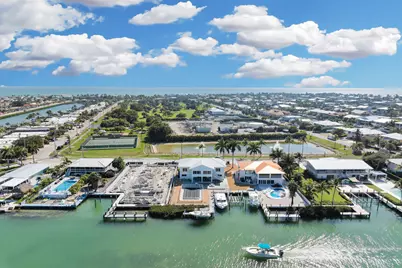 900 Shelter Bay Dr Ocean Drive, Key Colony, FL 33051 - Photo 12