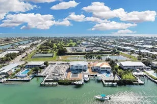 900 Shelter Bay Dr Ocean Dr, Key Colony, FL 33051 - Photo 12