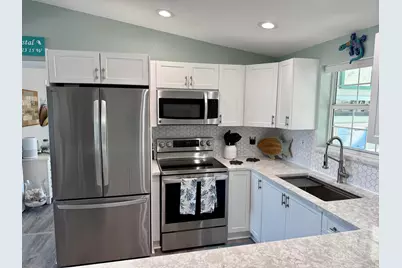 417 Pirates Road, Little Torch Key, FL 33042 - Photo 32