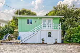 184 Pearl Ave, Plantation Key, FL 33070 - Photo 2