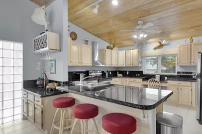 651 9th Street, Key Colony, FL 33051 - Photo 26