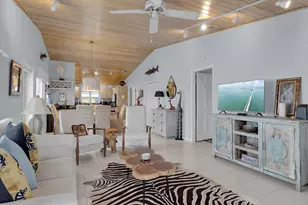 651 9th St, Key Colony, FL 33051 - Photo 22