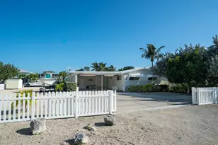 240 S Coconut Palm Blvd, Plantation Key, FL 33070 - Photo 30
