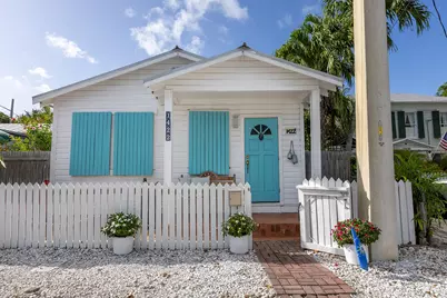 1422 Catherine Street, Key West, FL 33040 - Photo 1