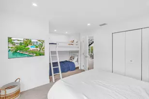 1240 Coury Dr, Key Colony, FL 33051 - Photo 24
