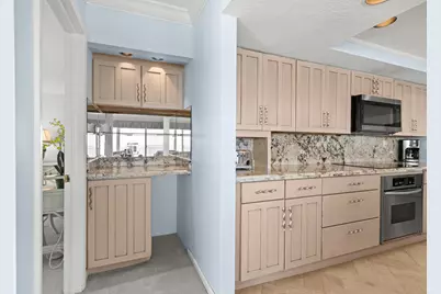 1133 W Ocean Drive #16, Key Colony, FL 33051 - Photo 42