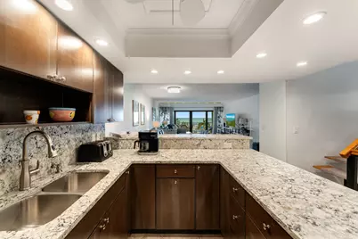 1133 W Ocean Drive #10, Key Colony, FL 33051 - Photo 10