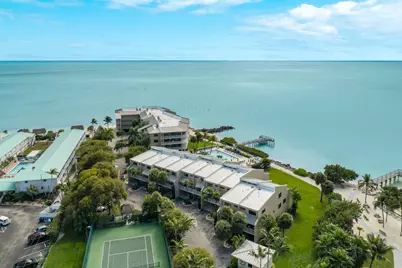 1133 W Ocean Drive #10, Key Colony, FL 33051 - Photo 46