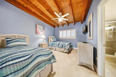 1133 W Ocean Drive #7, Key Colony, FL 33051 - Photo 24