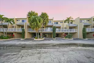 1133 W Ocean Dr, Key Colony, FL 33051 - Photo 44