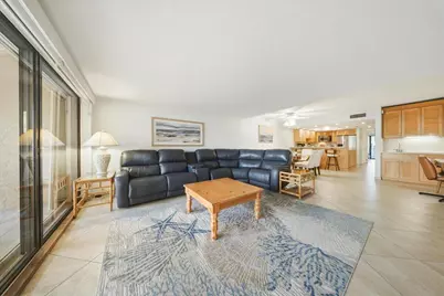 1133 W Ocean Drive #7, Key Colony, FL 33051 - Photo 10