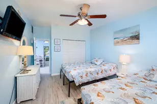 410 10th St, Key Colony, FL 33051 - Photo 16