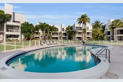 601 W Ocean Drive #410, Key Colony, FL 33051 - Photo 34