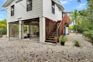 175 E Cahill Ct, Big Pine Key, FL 33043 - Photo 4