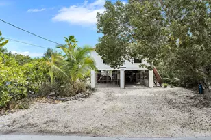 175 E Cahill Ct, Big Pine Key, FL 33043 - Photo 8