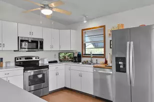 175 E Cahill Ct, Big Pine Key, FL 33043 - Photo 32