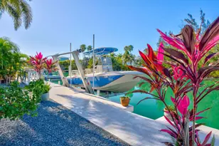 17183 Coral Dr, Sugarloaf Key, FL 33042 - Photo 60