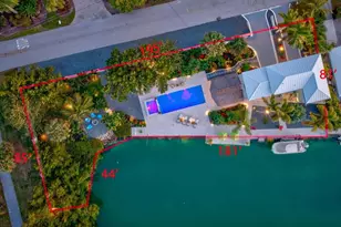 17183 Coral Dr, Sugarloaf Key, FL 33042 - Photo 12