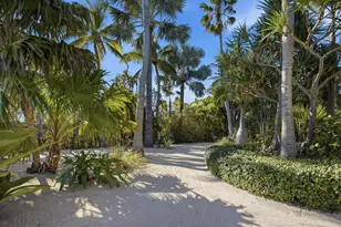 17249 E Bonefish Ln, Sugarloaf Key, FL 33042 - Photo 28