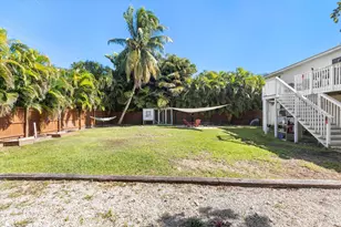 27147 Dolphin Rd, Ramrod Key, FL 33042 - Photo 18