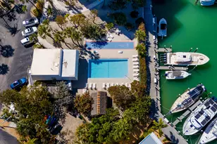 2000 Coco Plum Dr, Marathon, FL 33050 - Photo 46