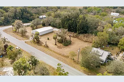 114 N Myrtle Street, Fellsmere, FL 00000 - Photo 6