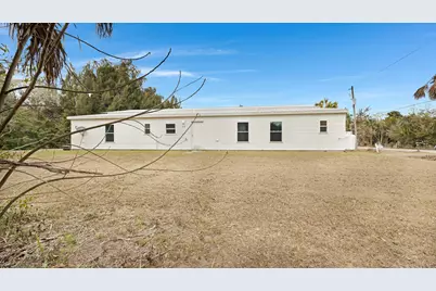 114 N Myrtle Street, Fellsmere, FL 00000 - Photo 2