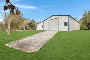 114 N Myrtle St, Fellsmere, FL 00000 - Photo 4