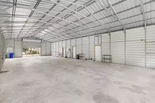 114 N Myrtle St, Fellsmere, FL 00000 - Photo 4