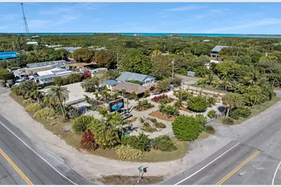 27001 Overseas Highway, Ramrod Key, FL 33042 - Photo 8