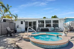 230 11th St, Key Colony, FL 33051 - Photo 6