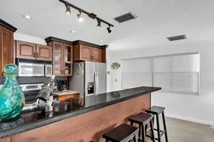 230 11th St, Key Colony, FL 33051 - Photo 20