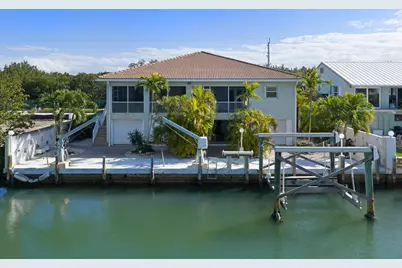 9960 Aviation Boulevard, Marathon, FL 33050 - Photo 2