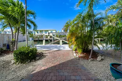 9960 Aviation Boulevard, Marathon, FL 33050 - Photo 6