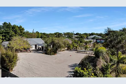 27001 Overseas Highway, Ramrod Key, FL 33042 - Photo 14