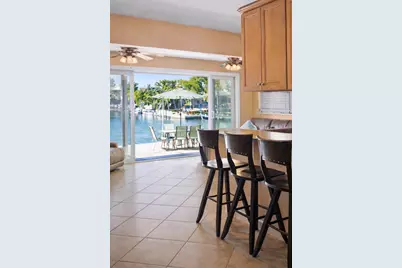 21 Bougainvillea Avenue, Key Haven, FL 33040 - Photo 12