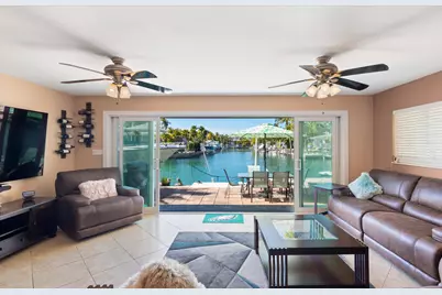 21 Bougainvillea Avenue, Key Haven, FL 33040 - Photo 12