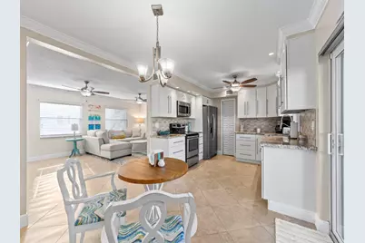 40 High Point Road #D102, Plantation Key, FL 33070 - Photo 10