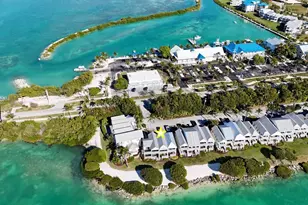 5006 Sunset Village Dr, Duck Key, FL 33050 - Photo 38