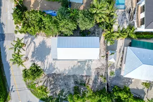 224 W Seaview Dr, Duck Key, FL 33050 - Photo 24