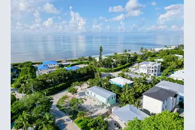 224 W Seaview Drive, Duck Key, FL 33050 - Photo 4