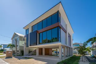 108 Coral Way, Key Largo, FL 33037 - Photo 2