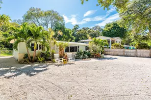 9 Transylvania Ave, Key Largo, FL 33037 - Photo 12