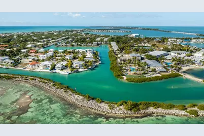 7061 Harbor Village Drive, Duck Key, FL 33050 - Photo 48