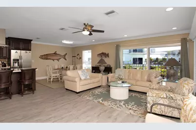 12690 Overseas Highway #APT 210, Marathon, FL 33050 - Photo 6