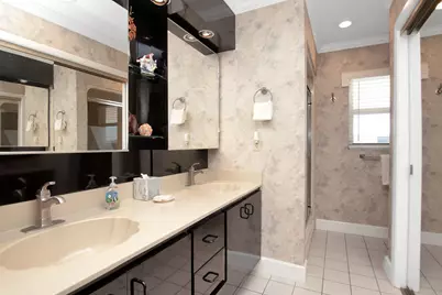 12690 Overseas Highway #APT 210, Marathon, FL 33050 - Photo 26