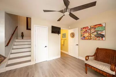 3246 Duck Avenue, Key West, FL 33040 - Photo 6