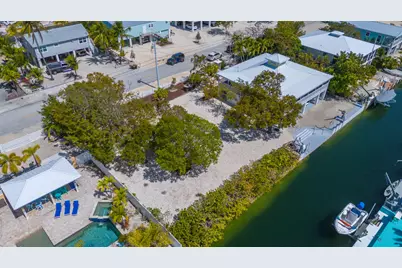 29662 Independence Avenue, Big Pine Key, FL 33043 - Photo 18