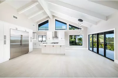 228 Tide Avenue, Plantation Key, FL 33070 - Photo 12
